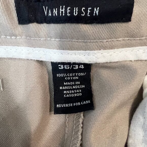 Van Heusen Pants - Picture 5 of 6